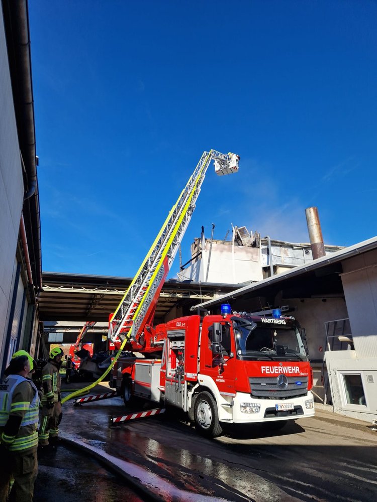 Brand einer Getreide-Trocknungsanlage in Unterlungitz